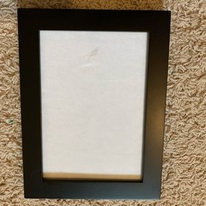 Black essential picture frame